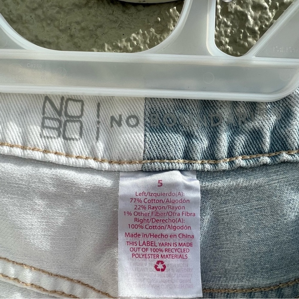 Split jeans - Picture 4 of 5